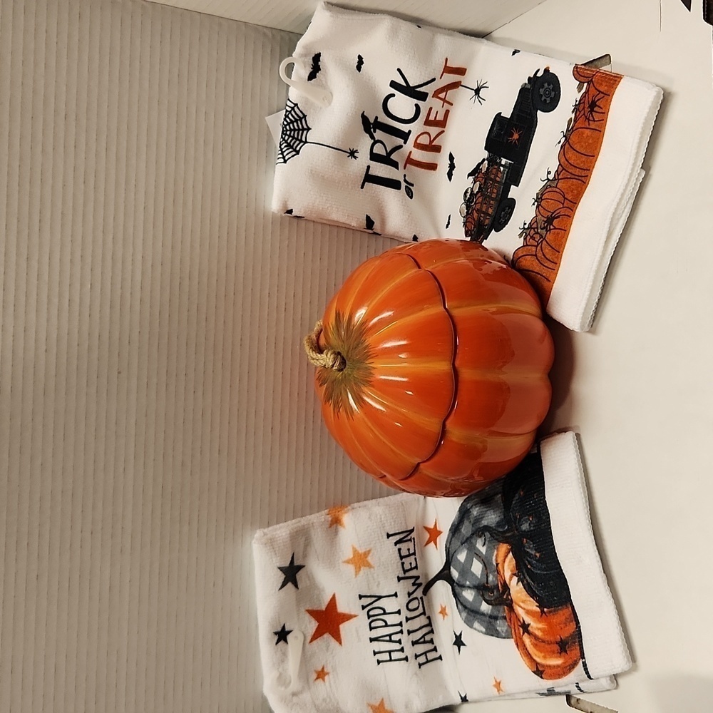 Halloween Decor Towels